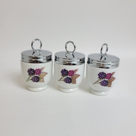 (3) Royal Worcester EGG CODDLERS Porcelain Plum Peach Currant Berries England - Picture 2 of 6